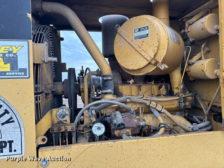 image for item EG6561 1990 Caterpillar 936E wheel loader