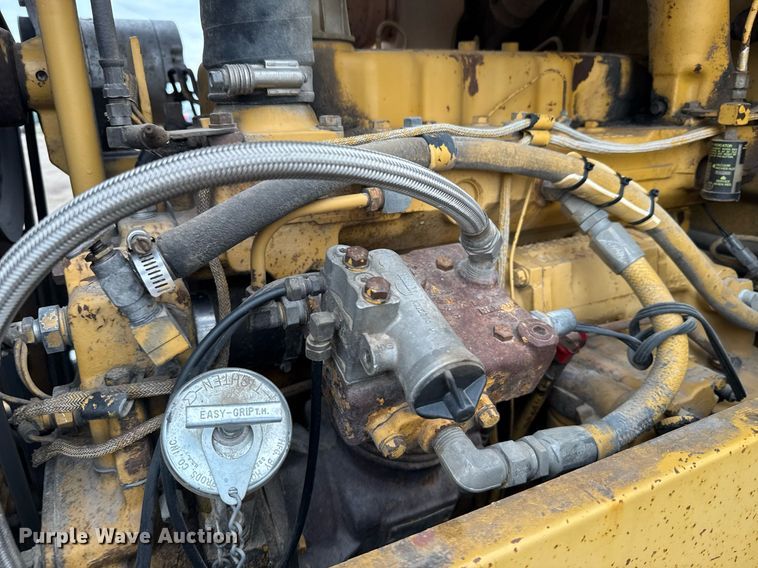 image for item EG6561 1990 Caterpillar 936E wheel loader