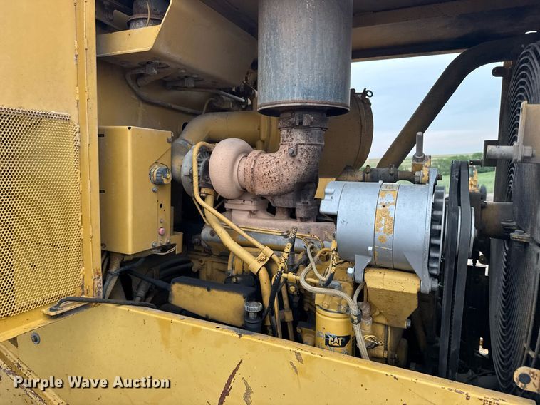 image for item EG6561 1990 Caterpillar 936E wheel loader