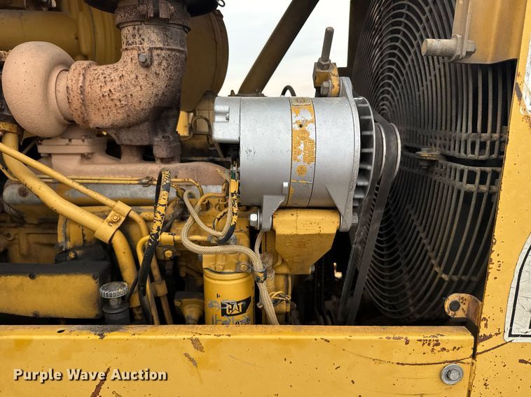 image for item EG6561 1990 Caterpillar 936E wheel loader