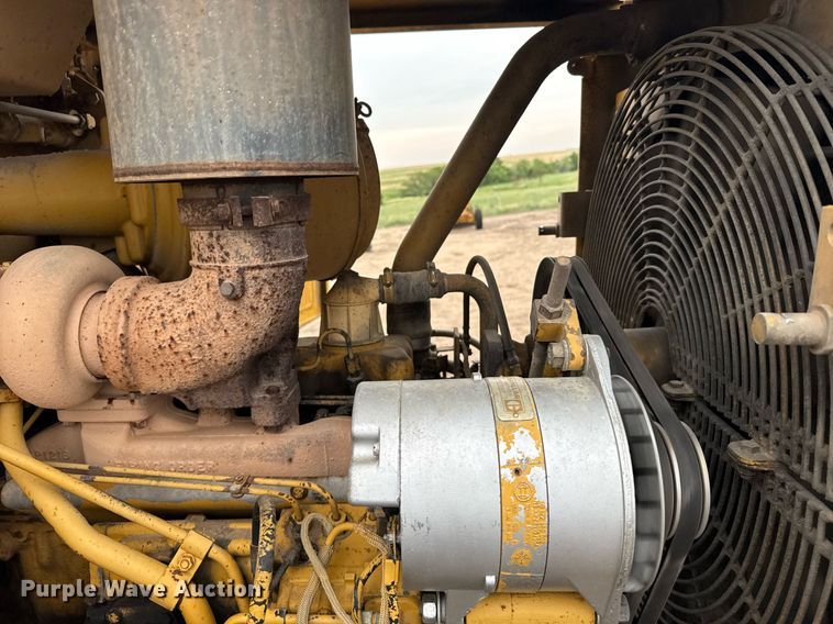 image for item EG6561 1990 Caterpillar 936E wheel loader