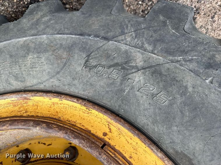 image for item EG6561 1990 Caterpillar 936E wheel loader