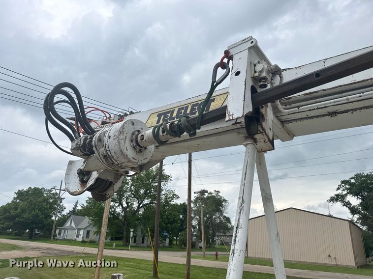 image for item EG6569 1989 Chevrolet C70 digger derrick truck