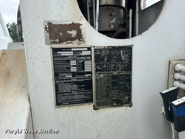 image for item EG6569 1989 Chevrolet C70 digger derrick truck