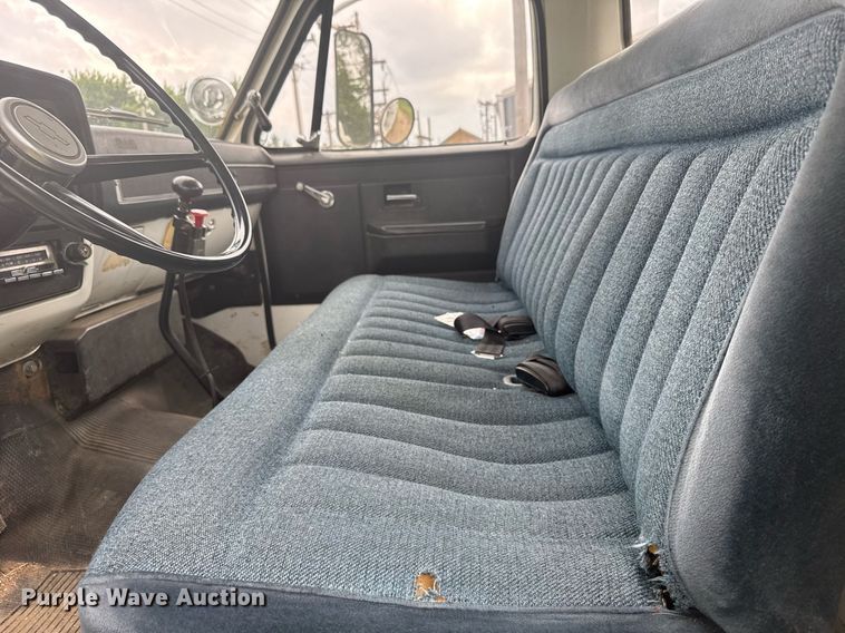 image for item EG6569 1989 Chevrolet C70 digger derrick truck