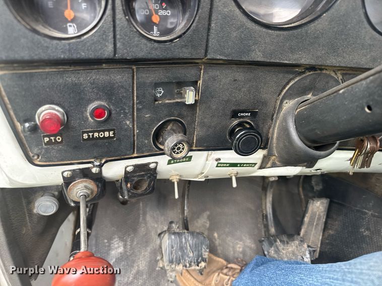 image for item EG6569 1989 Chevrolet C70 digger derrick truck