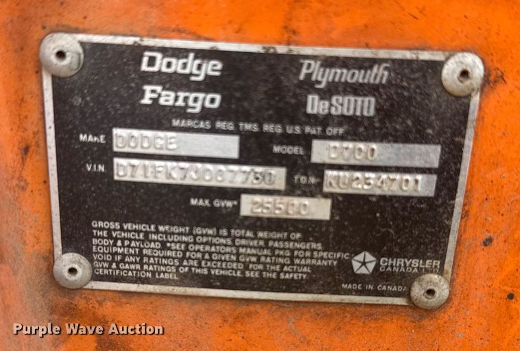 image for item EG6570 1977 Dodge D700 oil distributor truck