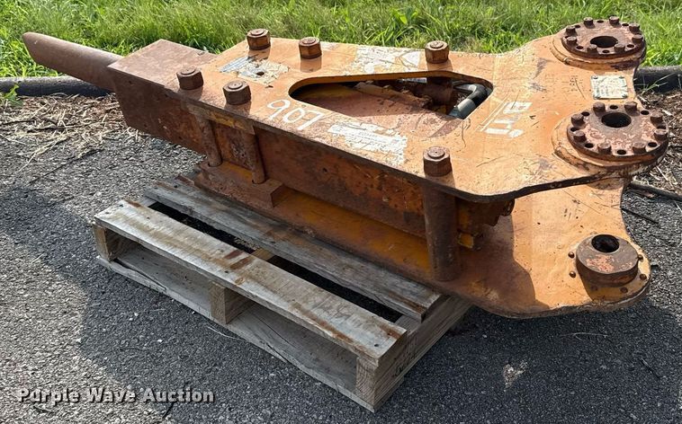 image for item EG8496 Teledyne TB 4250A breaker