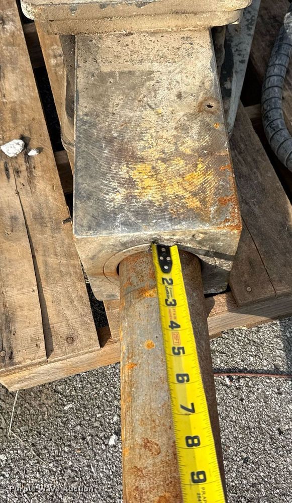 image for item EG8497 Teledyne breaker