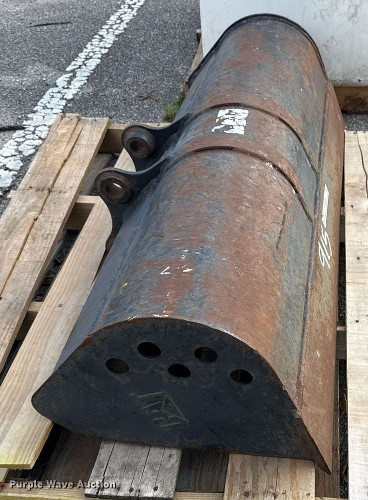 image for item EG8504 Caterpillar 46