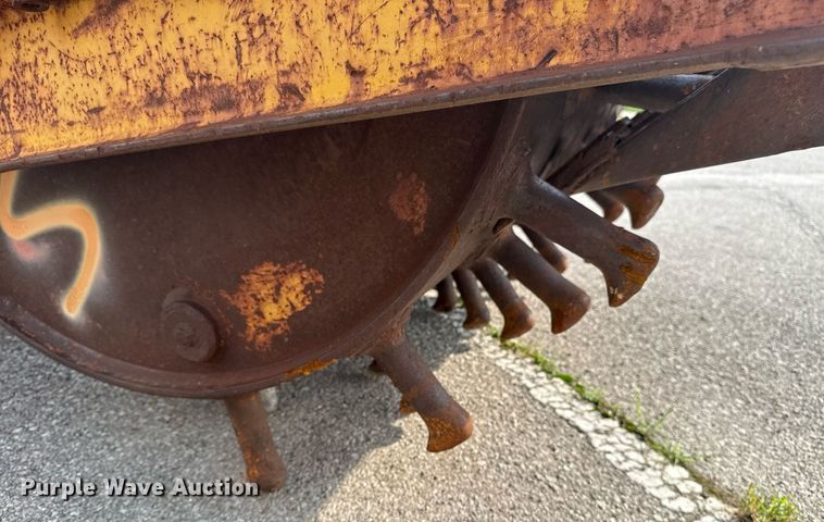 image for item EG8507 Sheepsfoot roller compactor