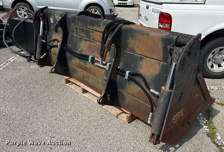 image for item EG8513 JRB 310SG four-in-one bucket