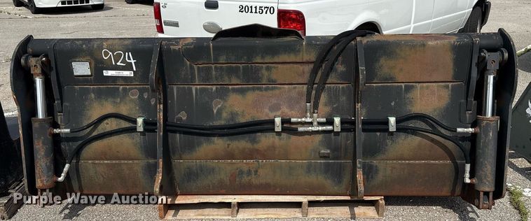 image for item EG8513 JRB 310SG four-in-one bucket