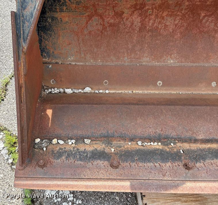 image for item EG8513 JRB 310SG four-in-one bucket