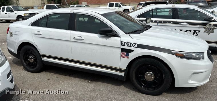 image for item EG8515 2016 Ford Taurus Police Interceptor 