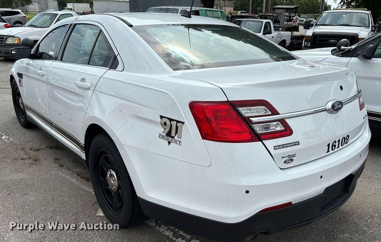 image for item EG8515 2016 Ford Taurus Police Interceptor 