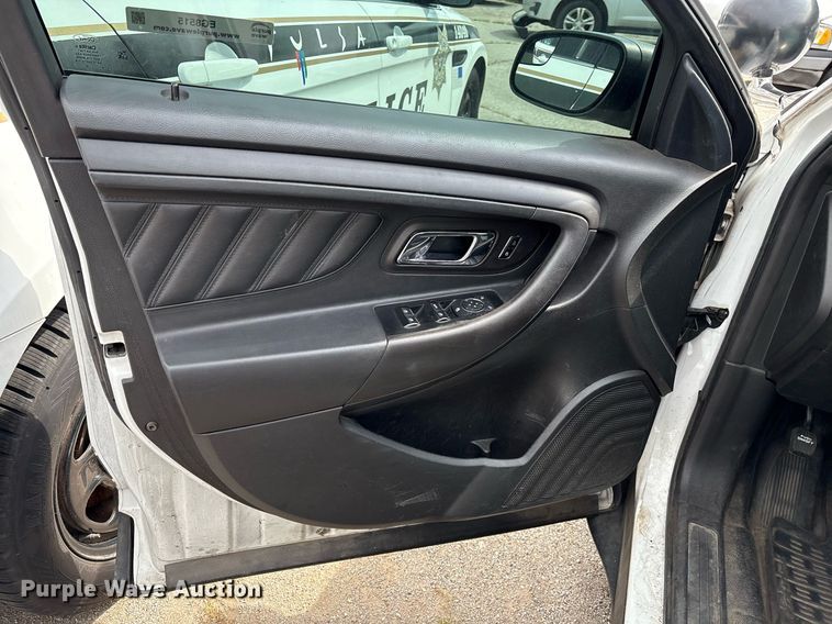 image for item EG8515 2016 Ford Taurus Police Interceptor 