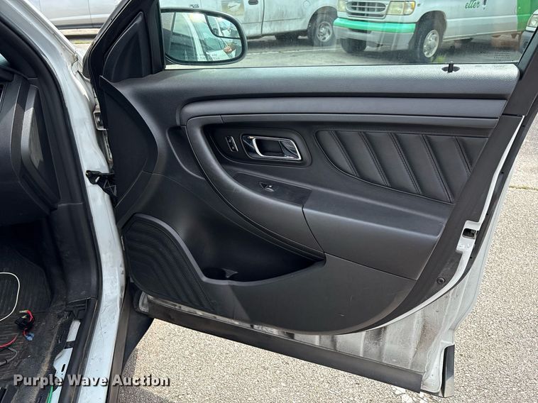 image for item EG8515 2016 Ford Taurus Police Interceptor 