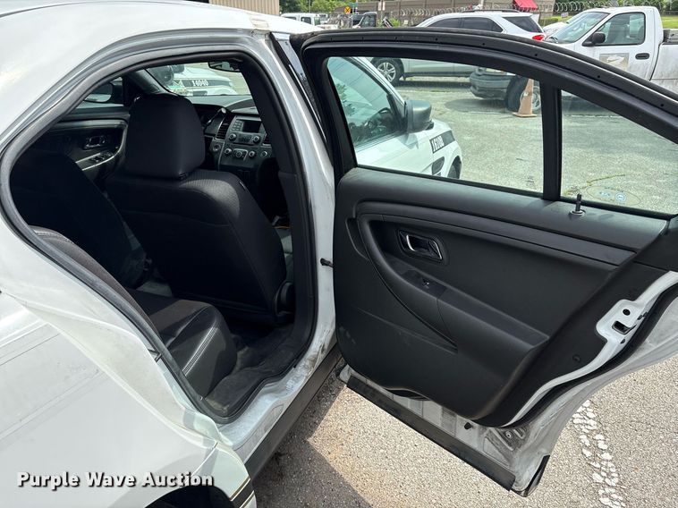 image for item EG8515 2016 Ford Taurus Police Interceptor 