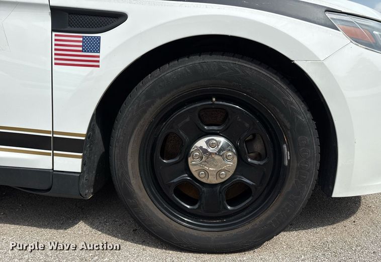 image for item EG8515 2016 Ford Taurus Police Interceptor 