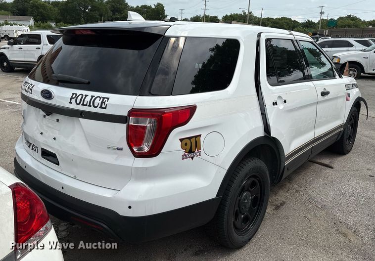 image for item EG8516 2017 Ford Explorer Police Interceptor SUV