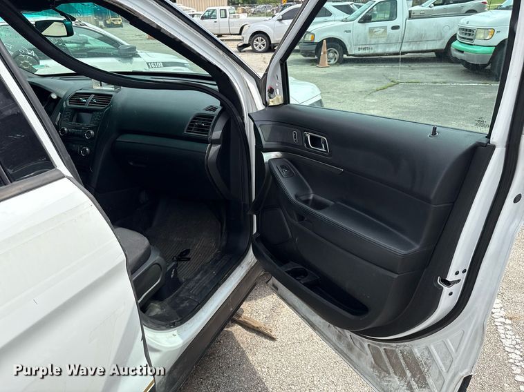 image for item EG8516 2017 Ford Explorer Police Interceptor SUV