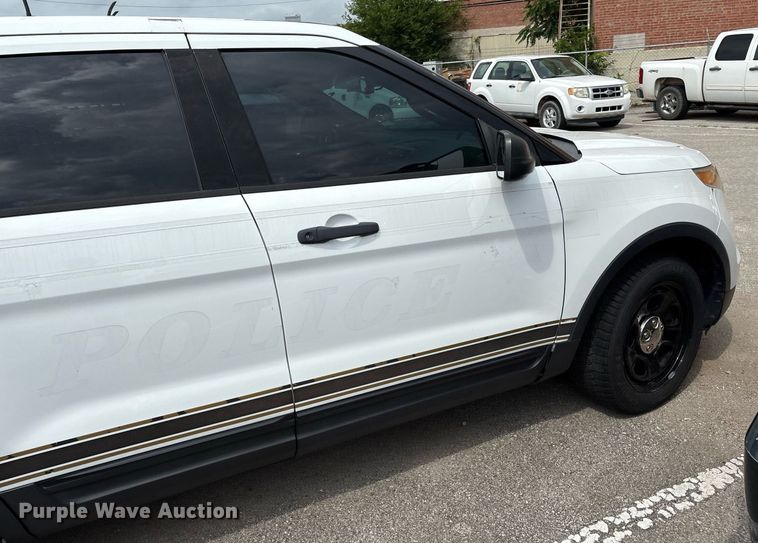 image for item EG8517 2015 Ford Explorer Police Interceptor SUV