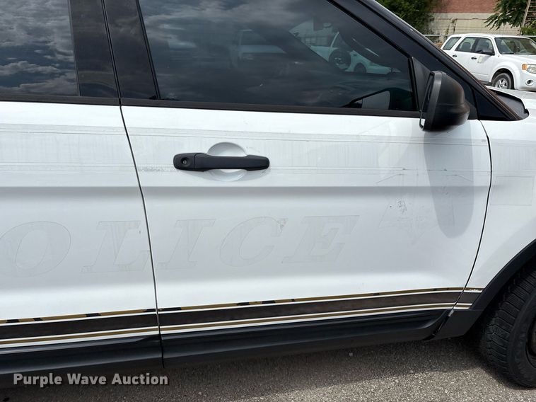 image for item EG8517 2015 Ford Explorer Police Interceptor SUV