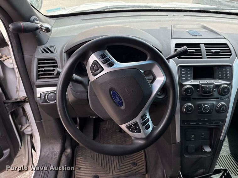 image for item EG8517 2015 Ford Explorer Police Interceptor SUV