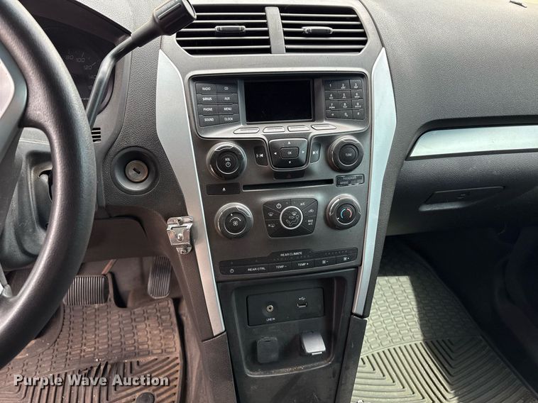 image for item EG8517 2015 Ford Explorer Police Interceptor SUV