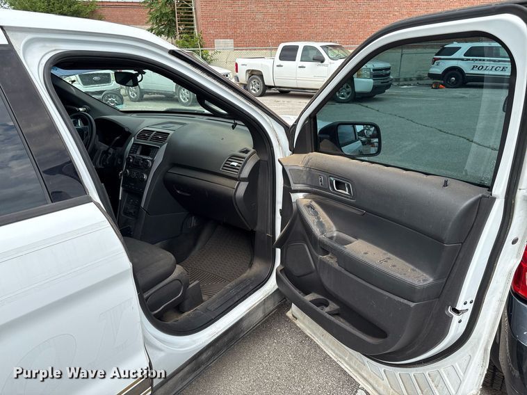 image for item EG8517 2015 Ford Explorer Police Interceptor SUV