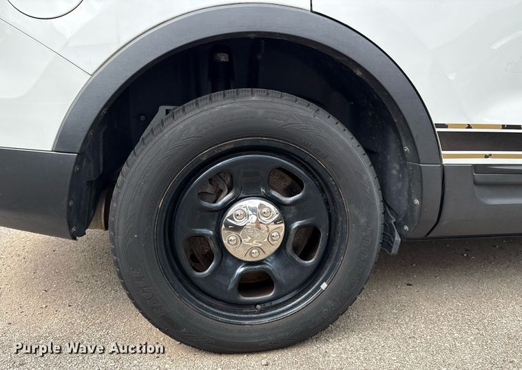 image for item EG8517 2015 Ford Explorer Police Interceptor SUV