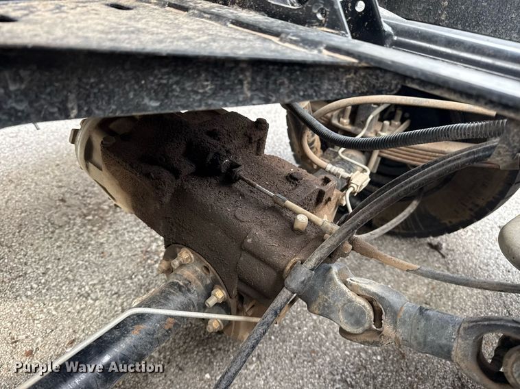 image for item EG8519 2012 Cushman Turf-Truckster utility vehicle