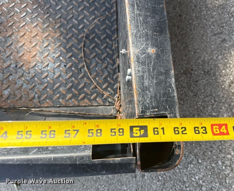 image for item EG8519 2012 Cushman Turf-Truckster utility vehicle