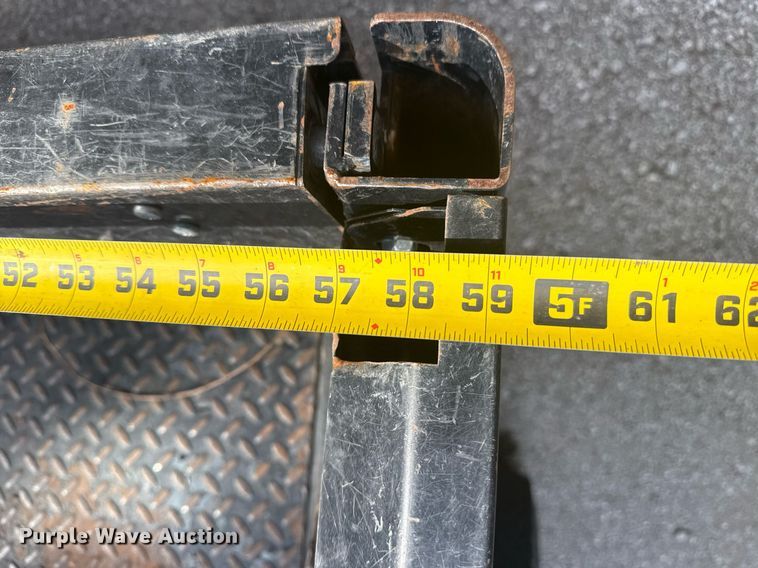 image for item EG8519 2012 Cushman Turf-Truckster utility vehicle