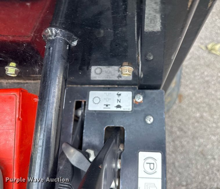 image for item EG8519 2012 Cushman Turf-Truckster utility vehicle