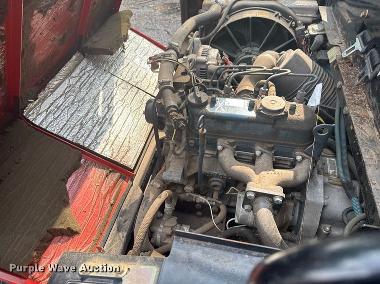 image for item EG8519 2012 Cushman Turf-Truckster utility vehicle