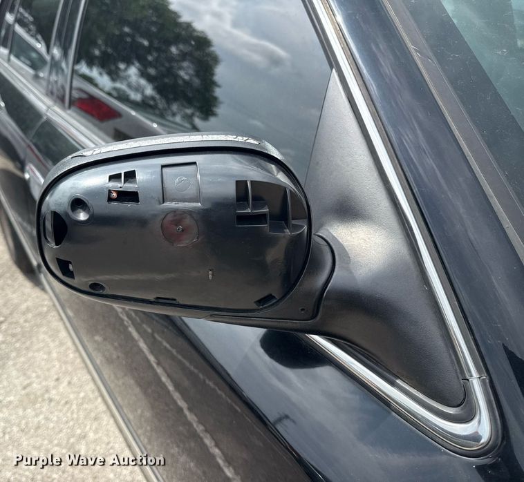 image for item EG8521 2011 Ford Crown Victoria Police Interceptor 