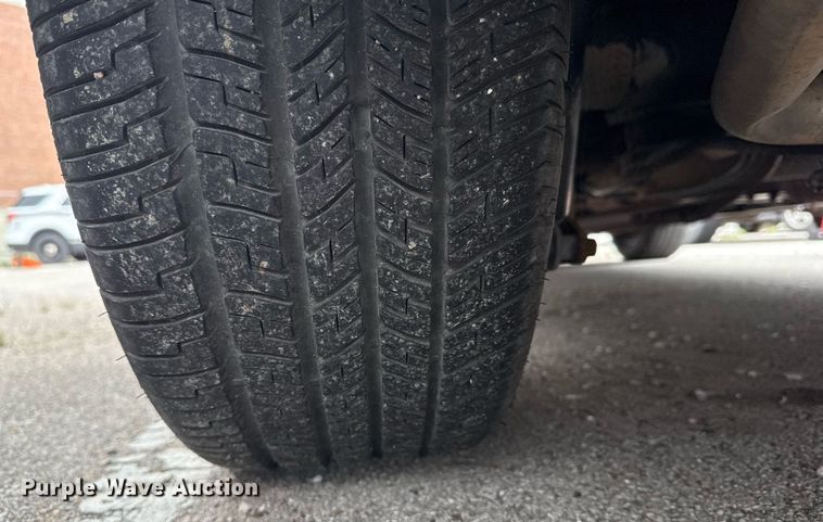 image for item EG8521 2011 Ford Crown Victoria Police Interceptor 