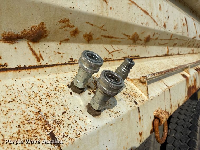 image for item EG8522 2011 International 7400 dump truck