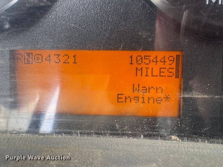 image for item EG8522 2011 International 7400 dump truck