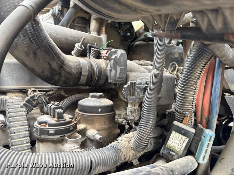 image for item EG8522 2011 International 7400 dump truck