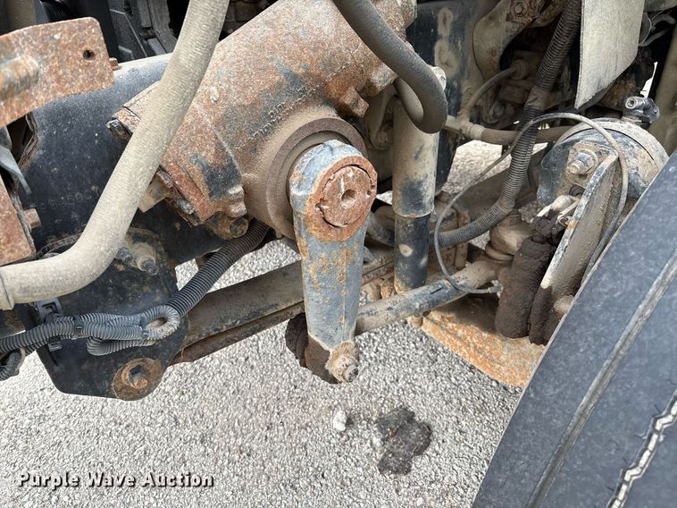 image for item EG8522 2011 International 7400 dump truck