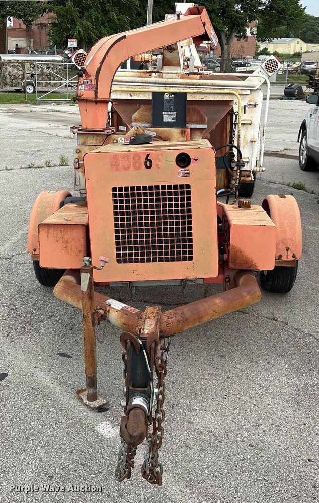 image for item EG8524 1995 Graverly Pro Chip 395 wood chipper