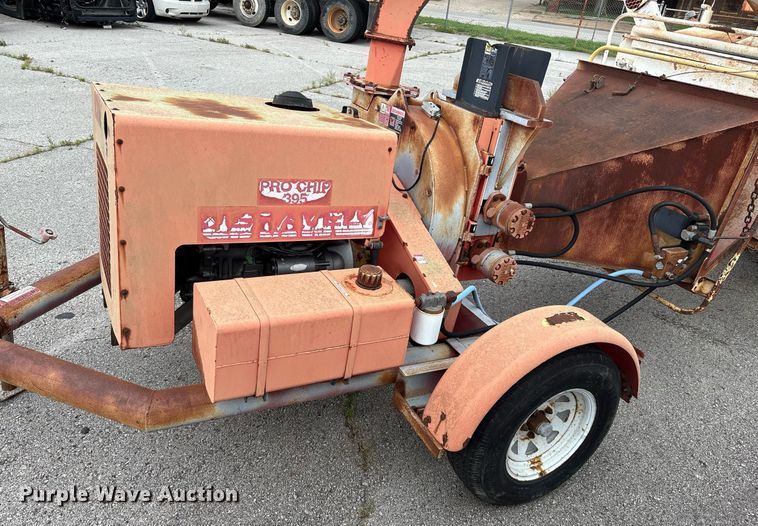 image for item EG8524 1995 Graverly Pro Chip 395 wood chipper