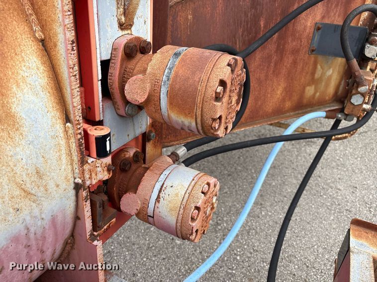 image for item EG8524 1995 Graverly Pro Chip 395 wood chipper