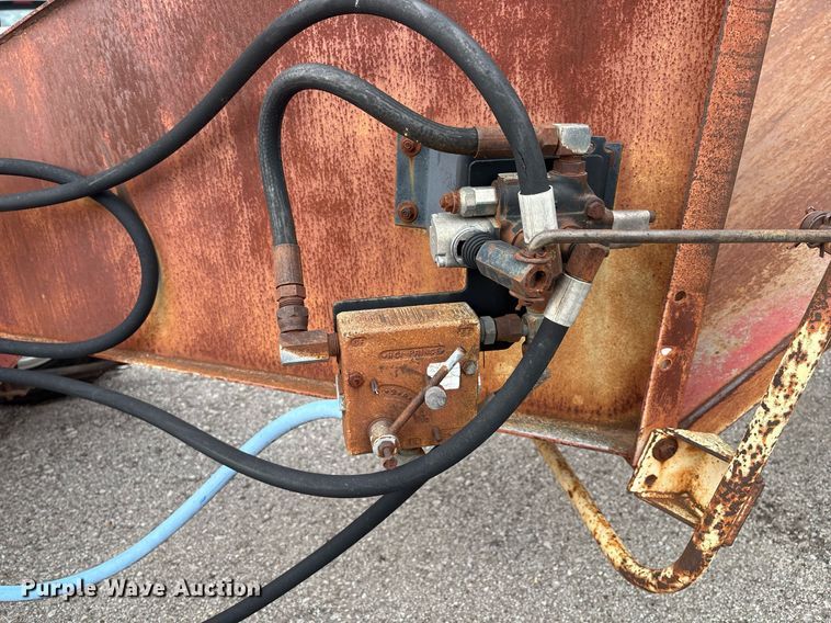 image for item EG8524 1995 Graverly Pro Chip 395 wood chipper