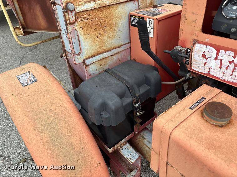 image for item EG8524 1995 Graverly Pro Chip 395 wood chipper