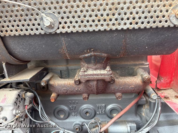 image for item EG8524 1995 Graverly Pro Chip 395 wood chipper