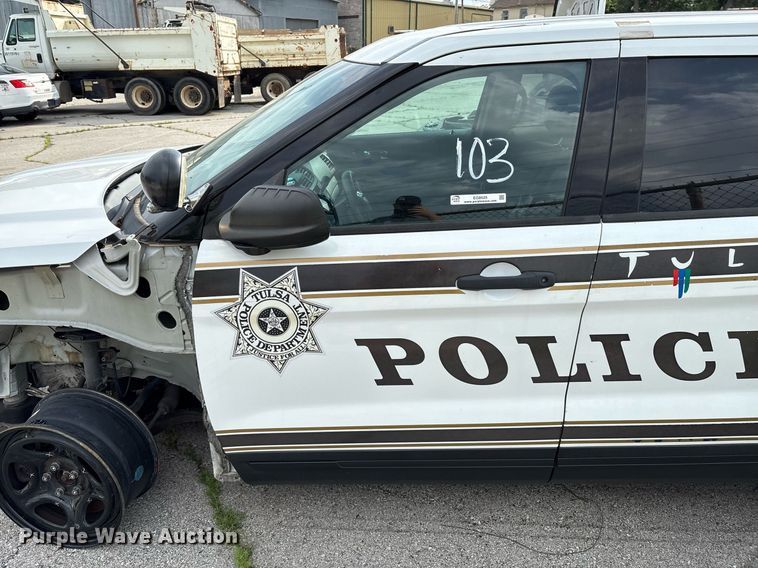 image for item EG8525 2016 Ford Explorer Police Interceptor SUV